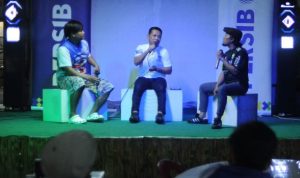 sampurasun persib Persib Bandung menggelar kegiatan Sampurasun bersama Viking Farmasi di Rumah Makan Saung Ciwaru, Soreang, Kabupaten Bandung (1/7/2022) lalu. Foto: Persib Bandung.