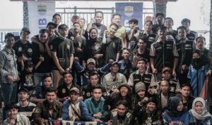 Selain membicarakan dukungan bobotoh untuk menjadikan Persib sebagai klub profesional yang mendunia, Sampurasun pun melakukan diskusi mengenai strategi dan potensi Persib musim 2022/2023 hingga regenerasi. Foto: Persib Bandung.