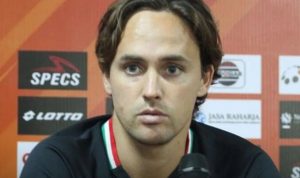 Salah satu nama yang disebut-sebut cocok untuk menjadi pengganti Robert Alberts sebagai pelatih Persib Bandung adalah Paul Munster. Foto: Instagram.