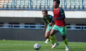 Dalam dua pertandingan awal, Pangeran Biru belum meraih hasil maksimal karena hanya sekali imbang dan sekali kalah. Foto: Persib Bandung.
