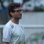Sebelumnya, Milla berpandangan, meski menang 2-1 atas RAN Nusantara FC, performa timnya masih harus ditingkatkan. Foto: Persib Bandung.