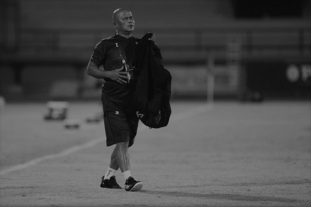 zulkarnaen_amandeep Beberapa jam menjelang sesi latihan sore dimulai, kitman Persib, Zulkarnaen alisan Pak Ajun meninggal dunia dalam usia 60 tahun. Foto: Persib Bandung.