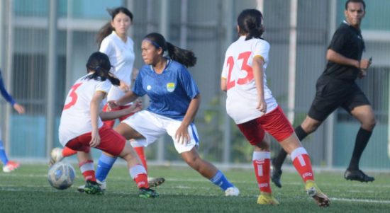 Persib Putri ditumbangkan wakil Thailand, Phranakorn FC 1-3 pada laga pertamanya di WFC 2022, Singapura, Senin (17/10/2022). Foto: Persib Bandung.