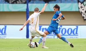 012971500_1710114298-20240309IQ_Persib_Bandung_vs_Persija_Jakarta_23